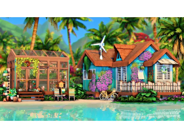 Tiny Topical Home (With a Greenhouse!)