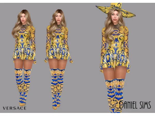 Beyonce in Versace